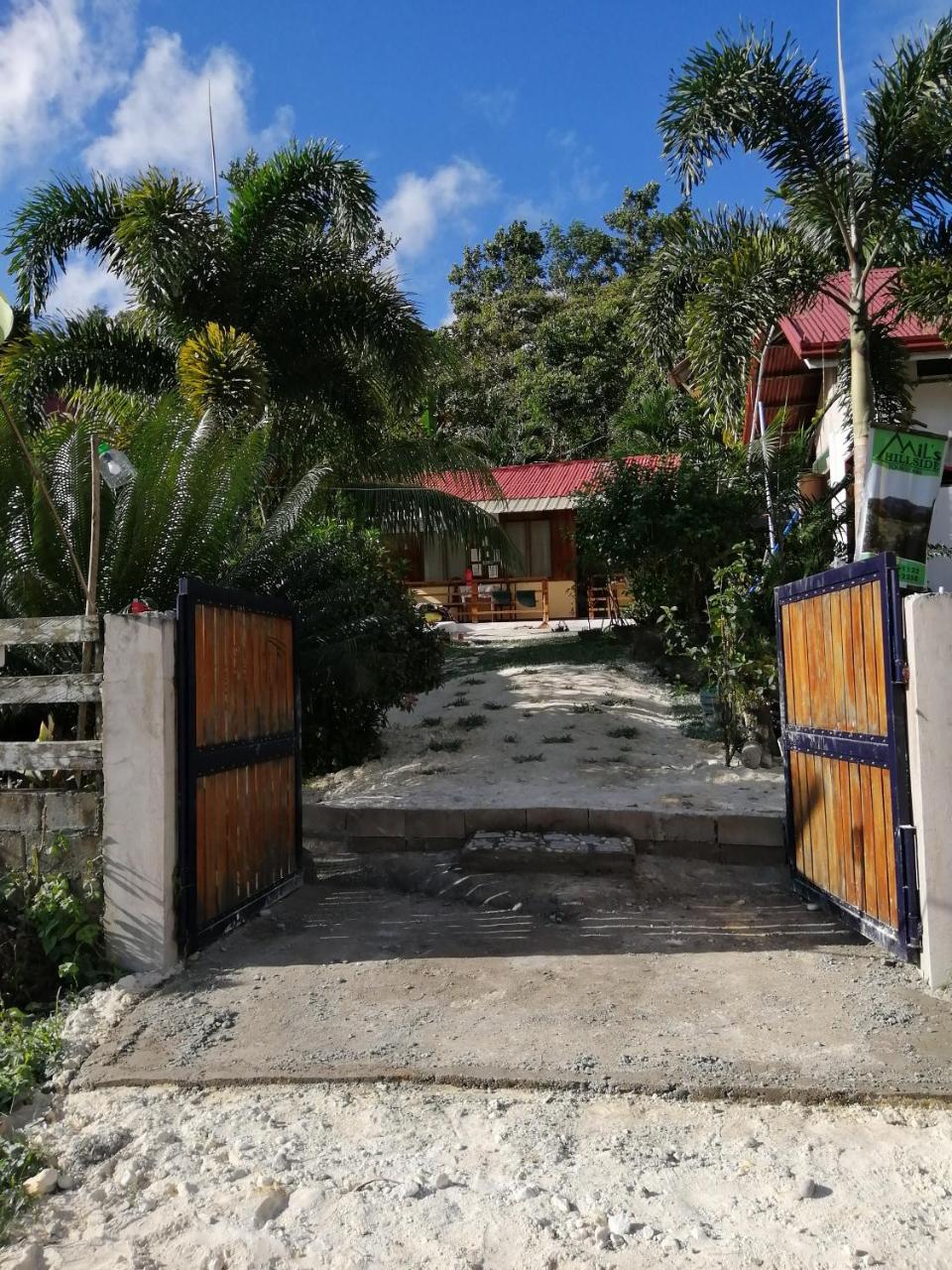MiL's Hillside Tourist Inn San Vicente  Extérieur photo
